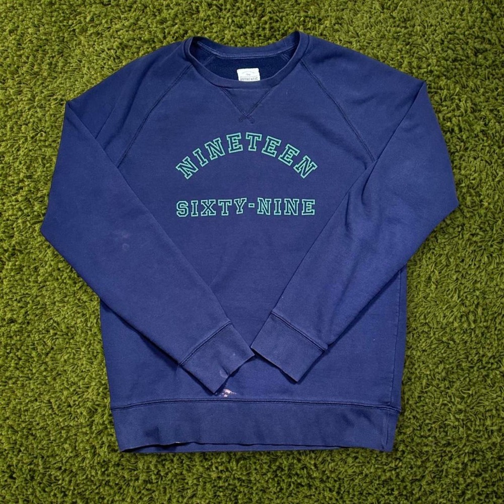 GAP Nineteen Sixty-Nine Faded Vintage Sweatshirt
